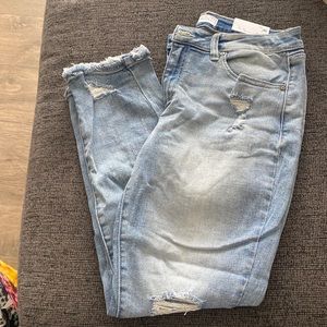 Kan Can Jeans